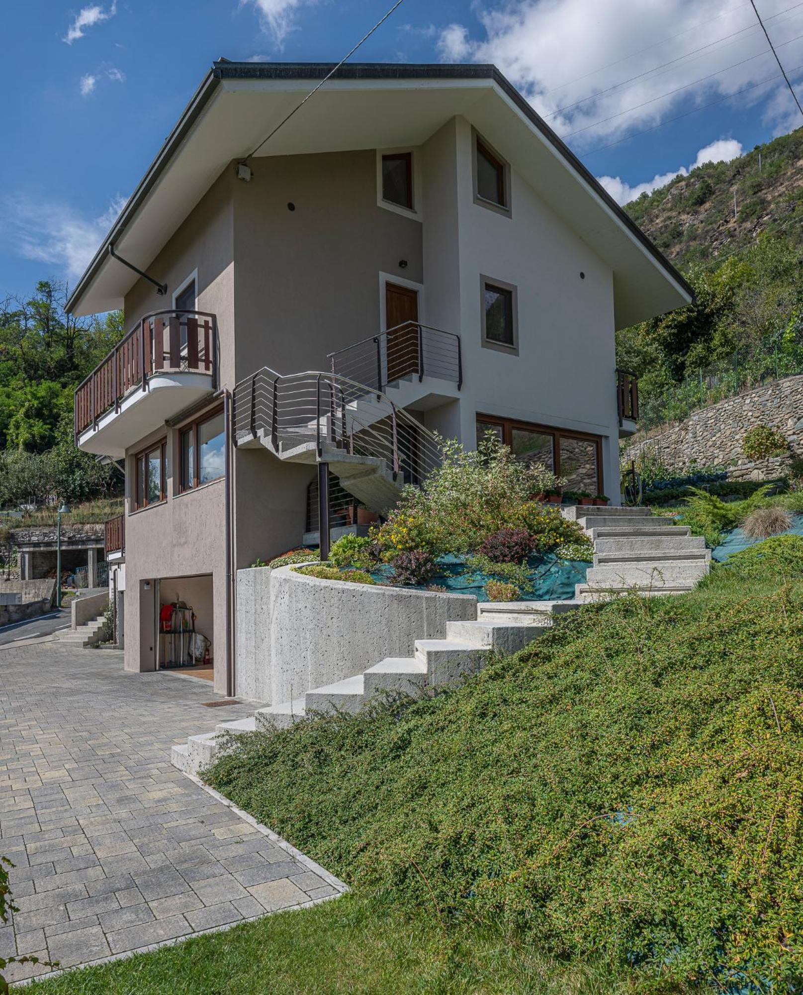 La Casa Delle Farfalle - Cir Vda Sarre 0001 Aosta Eksteriør bilde